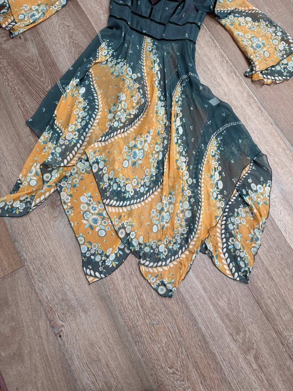 Vintage Y2K 2002 fall runway Anna Sui festival dress - Picture 7 of 12